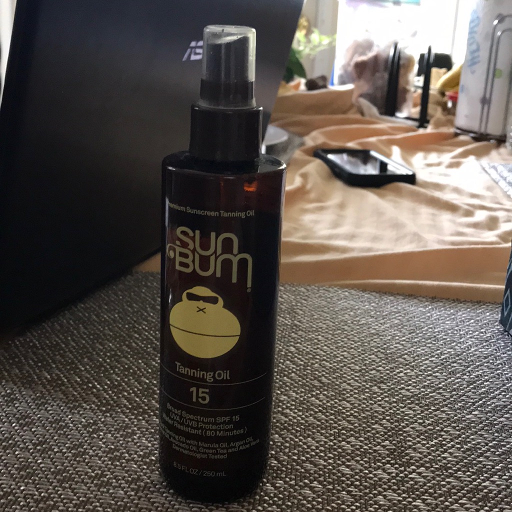 Sun Bum Tanning Oil Spf 15!